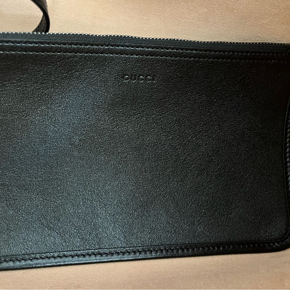 Gucci Double GG Dahlia Tote - Picture 12 of 16